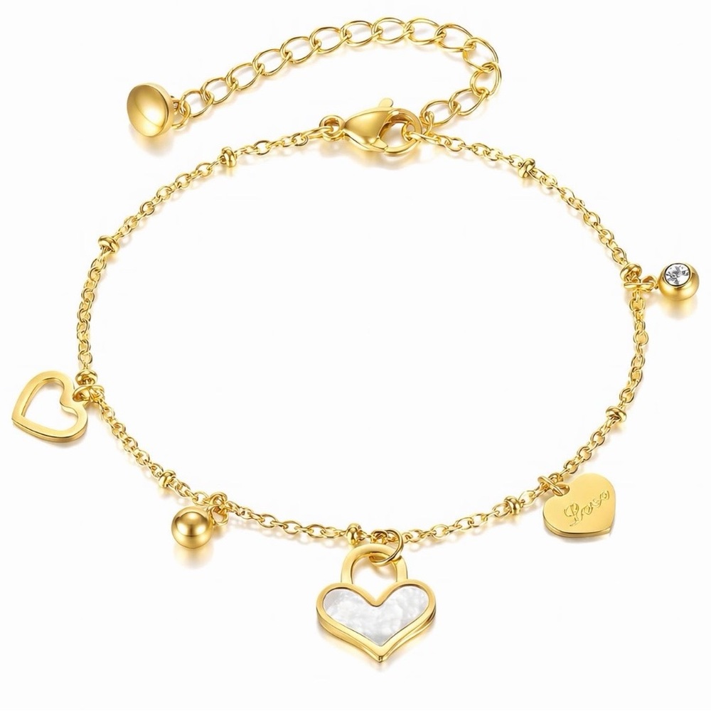 Elegant Gold Heart Charm Bracelet